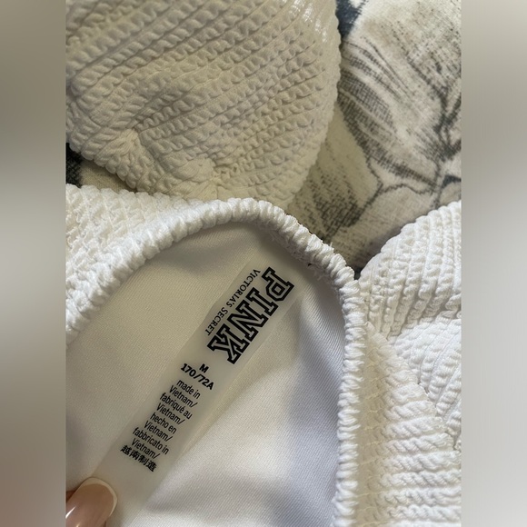 Victorias Secret Pink bikini - Picture 3 of 4